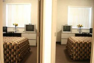 Residence & Conference Centre - Toronto Canada